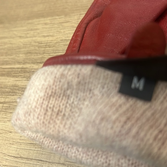 FEIQIAOSH WOMENS RED LEATHER GLOVES SZ Medium - Picture 12 of 16